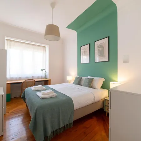 Desterro 2 - Historical Four-Bedroom Apartment-2