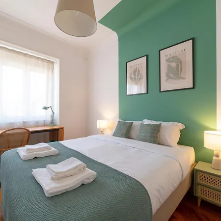 Desterro 2 - Historical Four-Bedroom Apartment-3